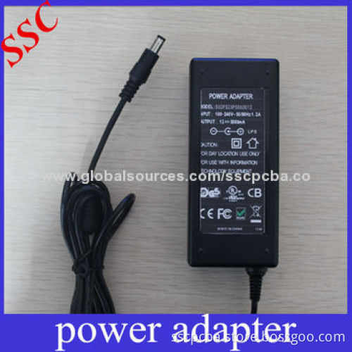 AC/DC Mode Power Adapter with Laptop, 100 to 240V AC Input Voltage